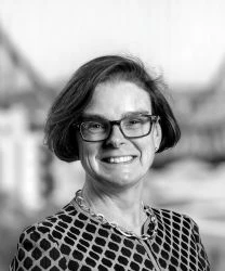 Dr Kimberley Swords